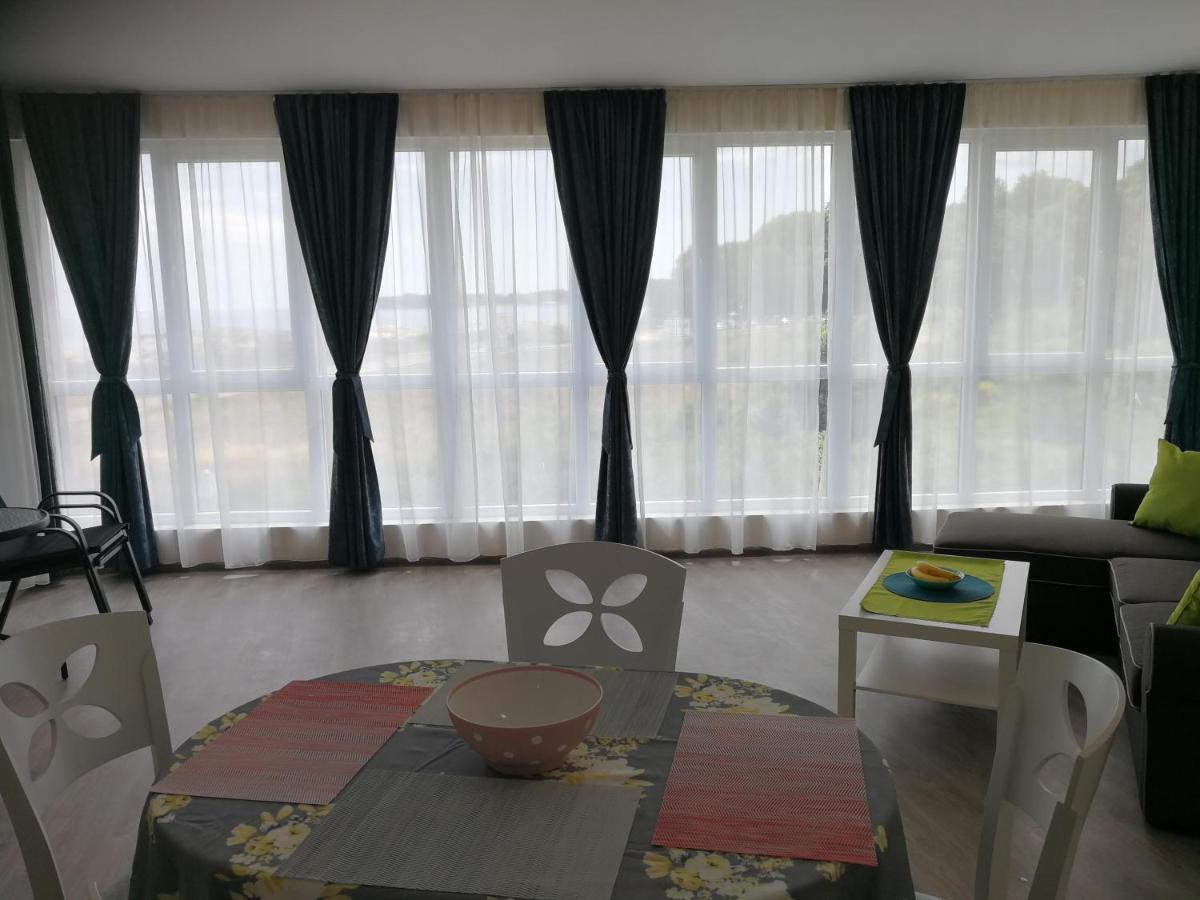 Donchevi Apartments 프리모르스코 외부 사진