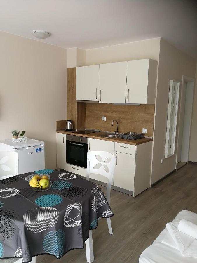 Donchevi Apartments 프리모르스코 외부 사진